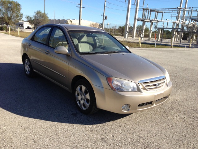 2004 Kia Spectra Open-top