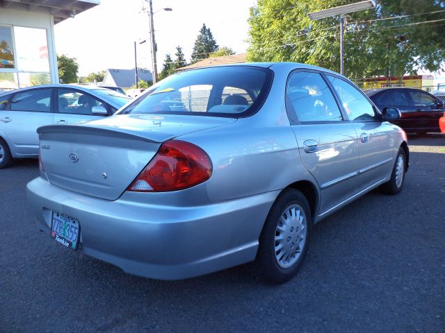 2004 Kia Spectra Base