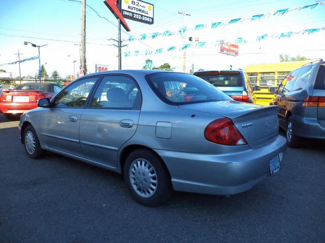 2004 Kia Spectra Base