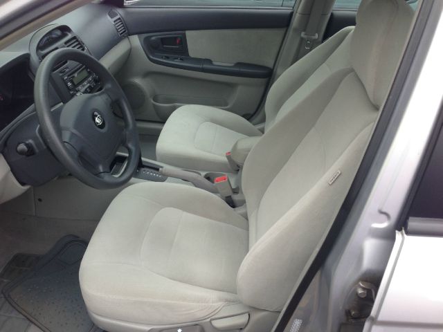 2005 Kia Spectra Open-top