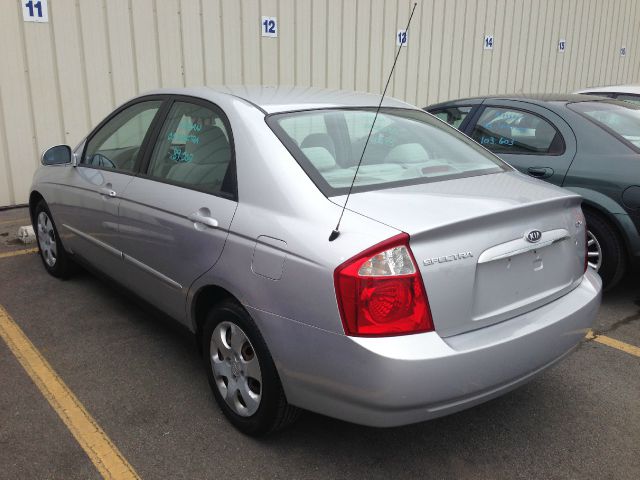 2005 Kia Spectra Open-top