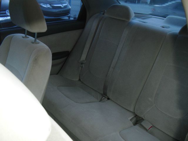 2005 Kia Spectra Open-top