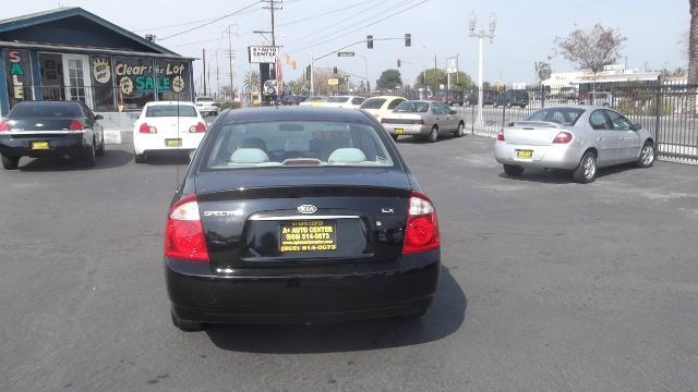 2005 Kia Spectra Open-top