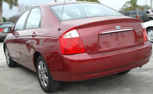 2005 Kia Spectra Unknown