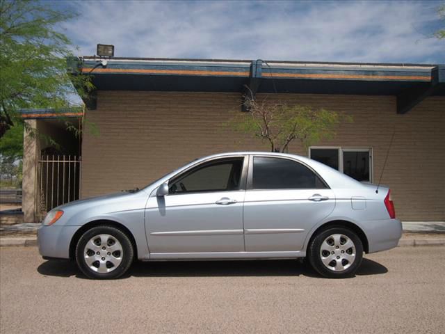 2005 Kia Spectra Open-top