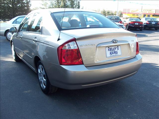 2006 Kia Spectra Open-top