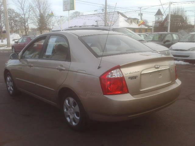 2006 Kia Spectra Open-top