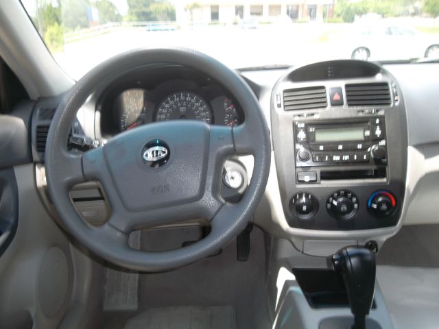 2006 Kia Spectra Open-top