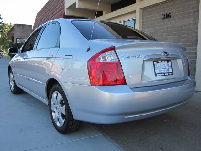 2006 Kia Spectra Open-top