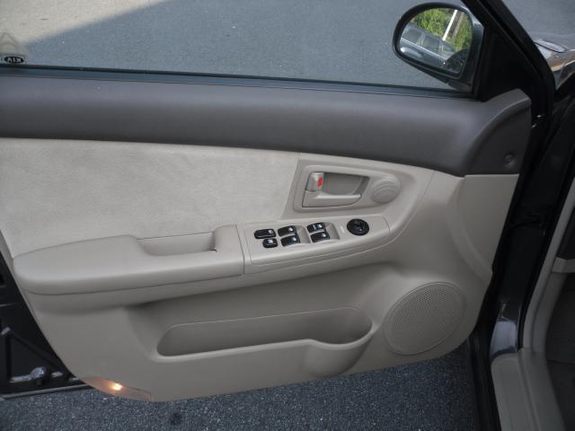 2006 Kia Spectra Open-top