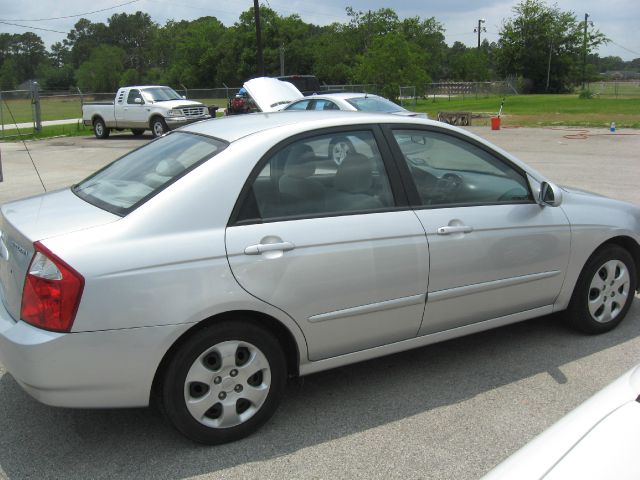 2006 Kia Spectra Open-top