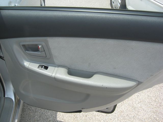 2006 Kia Spectra Open-top