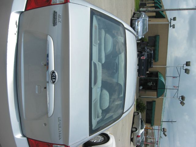 2006 Kia Spectra Open-top