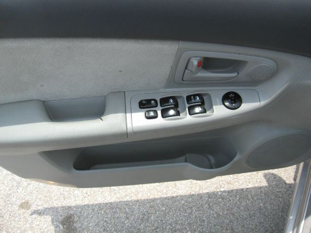 2006 Kia Spectra Open-top