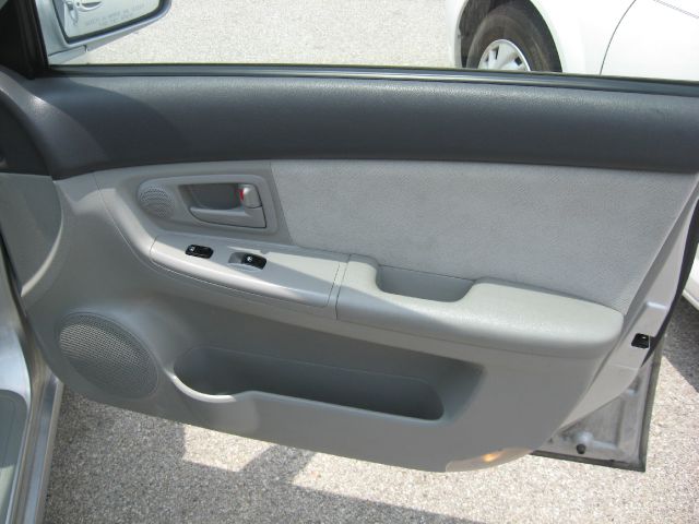 2006 Kia Spectra Open-top