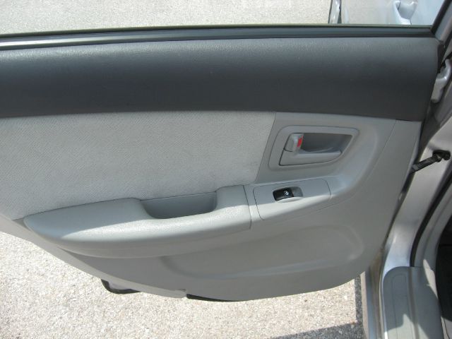 2006 Kia Spectra Open-top