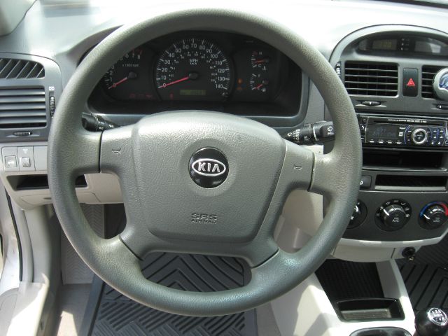 2006 Kia Spectra Open-top