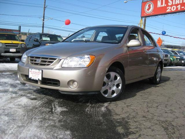 2006 Kia Spectra ZQ8 LS