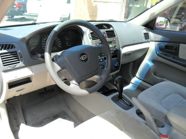 2006 Kia Spectra Open-top