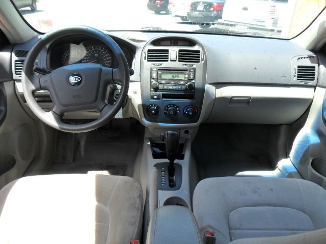 2006 Kia Spectra Open-top