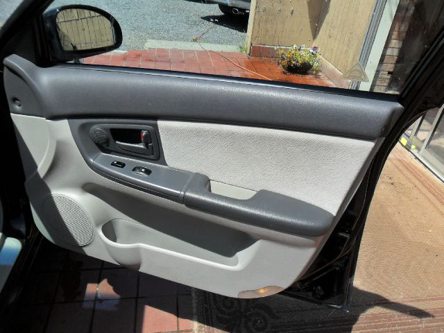 2006 Kia Spectra Open-top