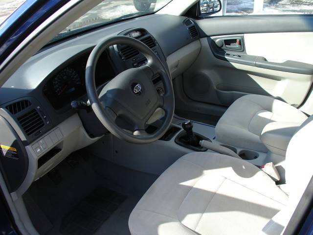 2006 Kia Spectra Open-top