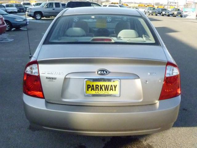 2006 Kia Spectra Open-top