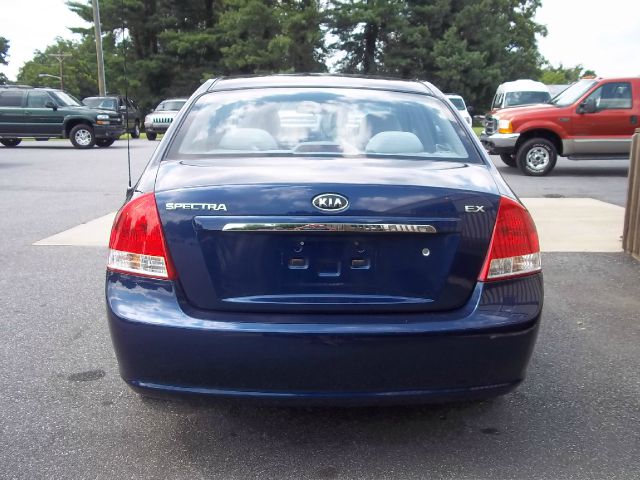 2007 Kia Spectra Open-top