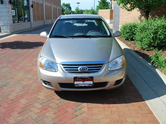 2007 Kia Spectra AWD, REAR DVD, Navigation, 3RD ROW, Mem/heat Seats