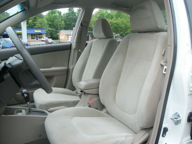 2007 Kia Spectra Open-top