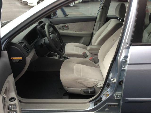 2007 Kia Spectra Open-top