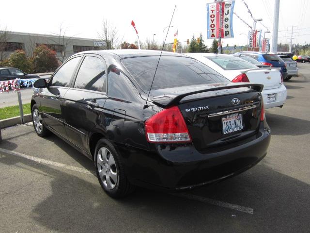 2007 Kia Spectra Open-top