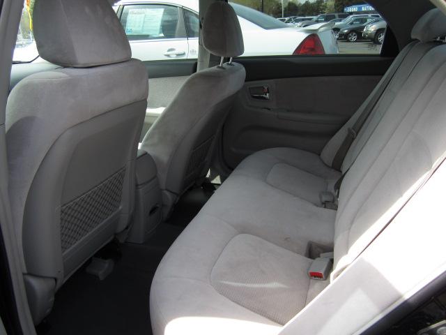 2007 Kia Spectra Open-top