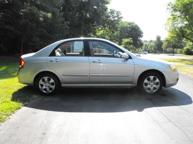 2008 Kia Spectra ZQ8 LS