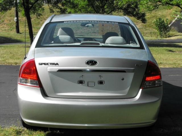 2008 Kia Spectra ZQ8 LS