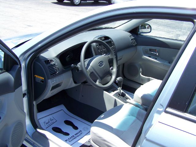 2008 Kia Spectra Open-top