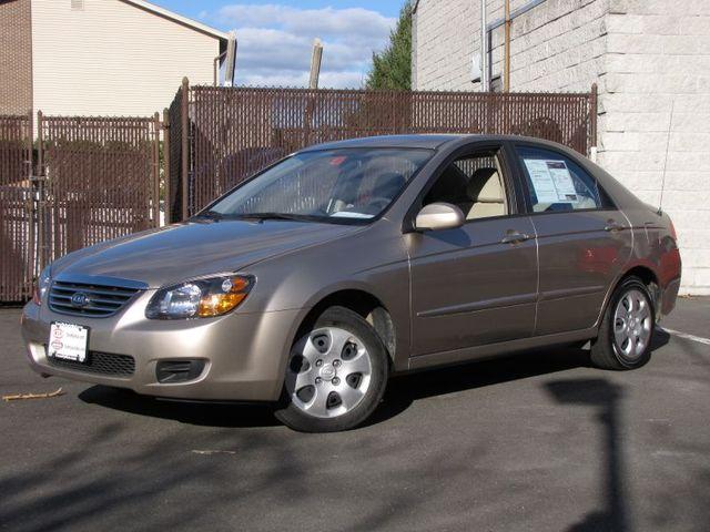 2009 Kia Spectra ZQ8 LS