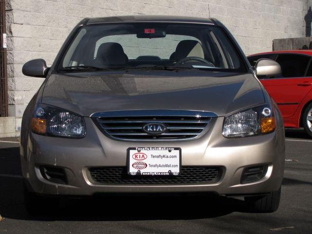 2009 Kia Spectra ZQ8 LS