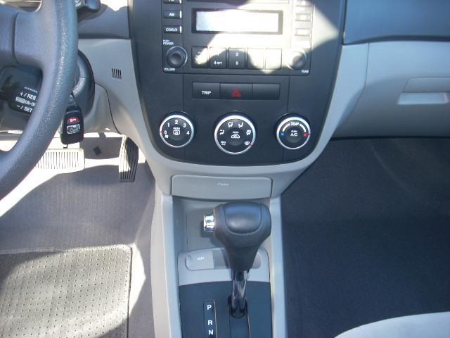 2009 Kia Spectra Open-top