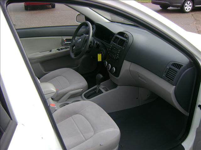 2009 Kia Spectra Open-top