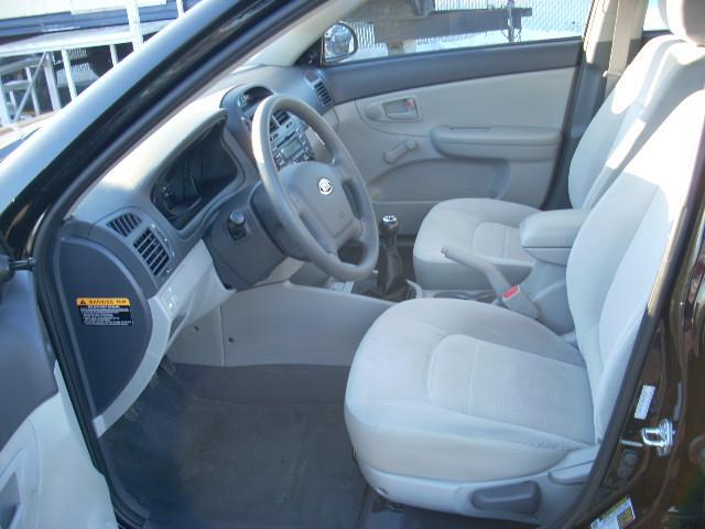 2009 Kia Spectra Open-top