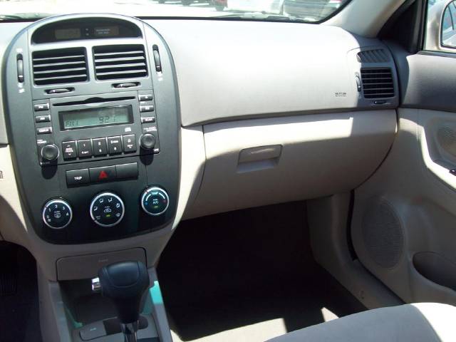 2009 Kia Spectra Open-top