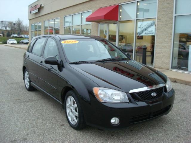 2005 Kia Spectra5 Special Service