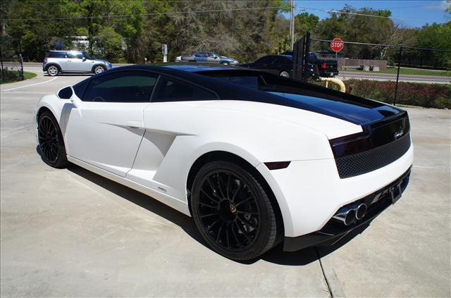 2011 Lamborghini Gallardo 4dr SL AWD V6