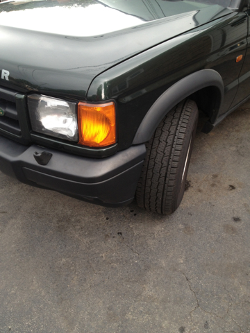 1998 Land Rover Discovery 4dr Sdn SE Base