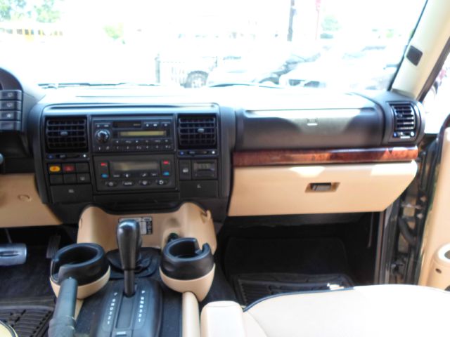 2003 Land Rover Discovery SE