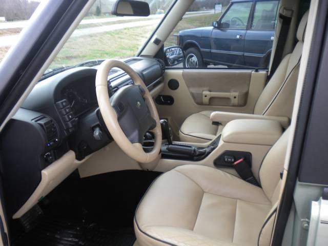 2004 Land Rover Discovery SE