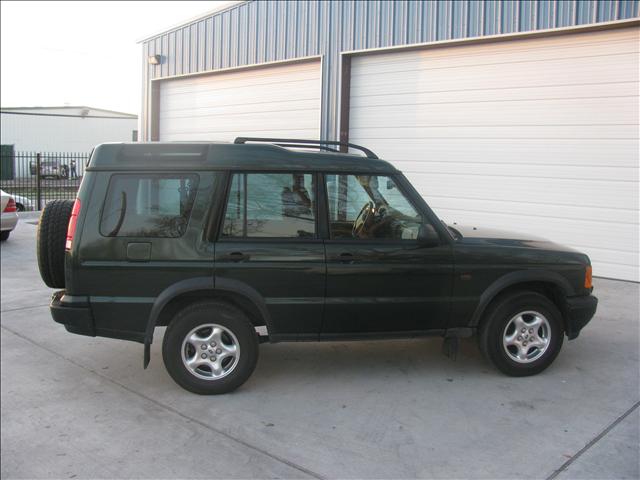 2000 Land Rover Discovery II Base