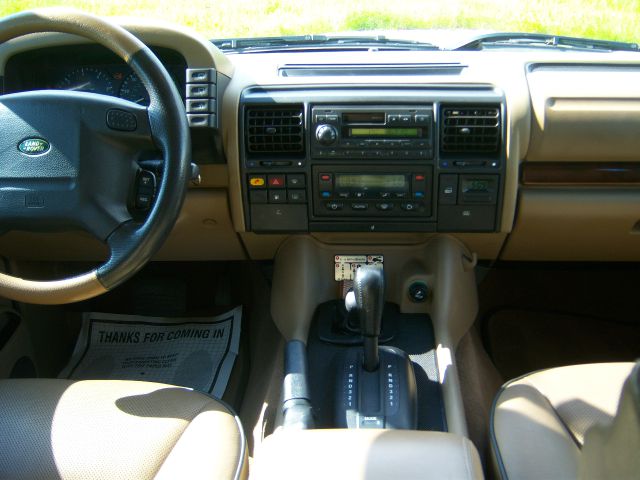 2001 Land Rover Discovery II 4WD 1500 4x4 SUV