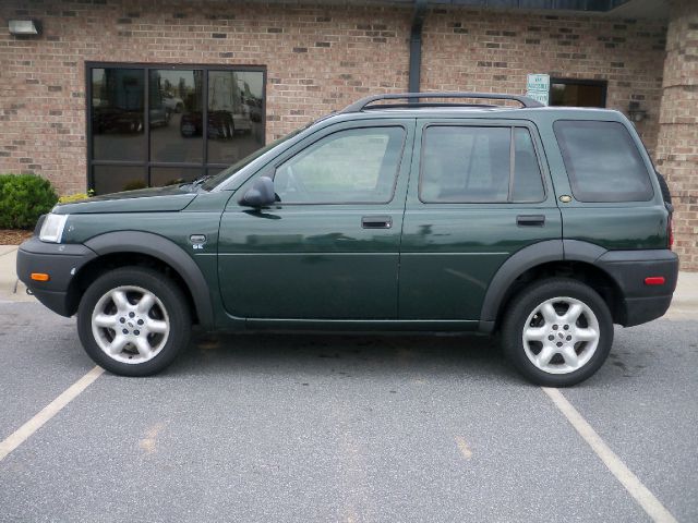 2003 Land Rover Freelander SE